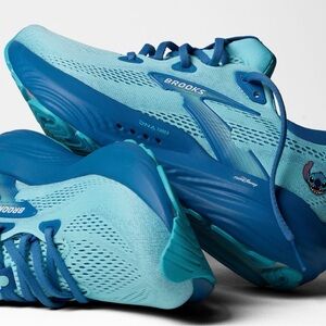 Brooks run Disney Collection - Stitch Glycerin 22